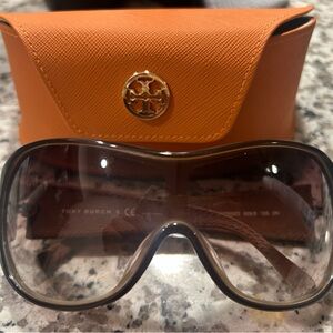 Tory Burch Brown Sunglasses with Case